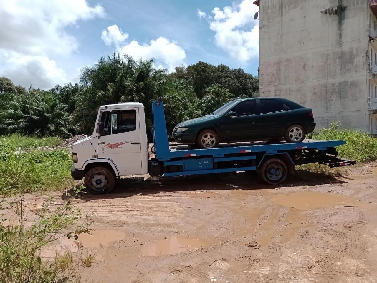 Caminhão Mercedes-Benz 710 - Plataforma - Foto 5