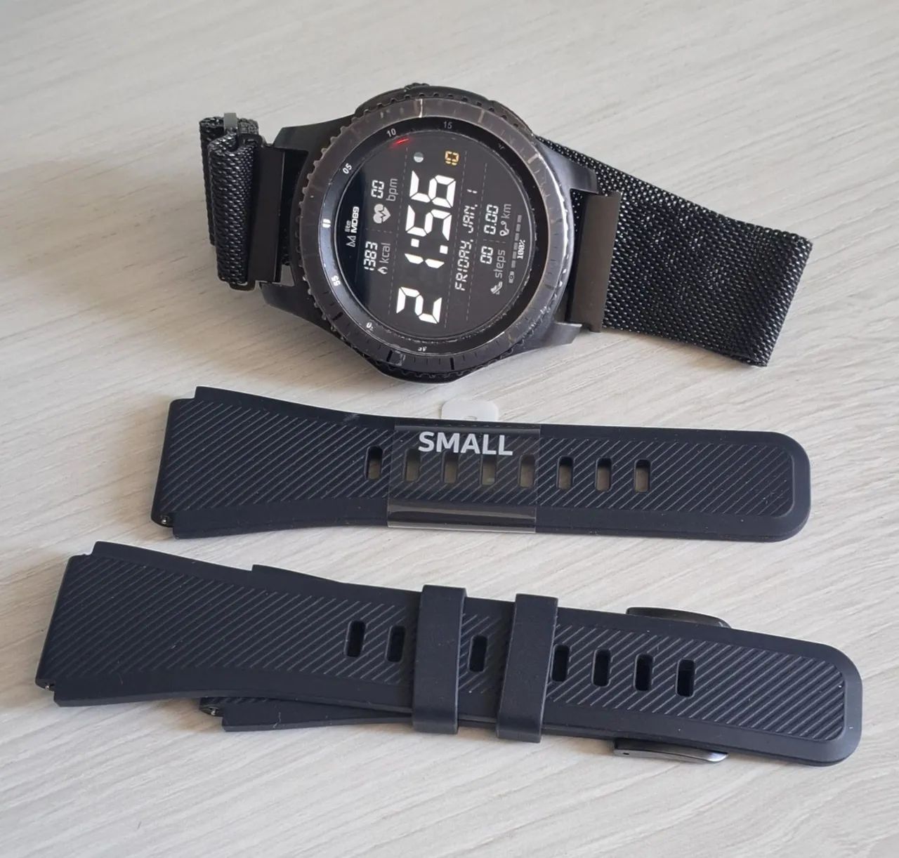 Smartwatch Samsung Gear S3 Frontier - Preto - Foto 2