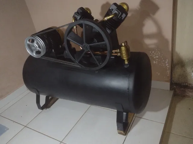 Compressor de ar para pintura automotiva ou oficina