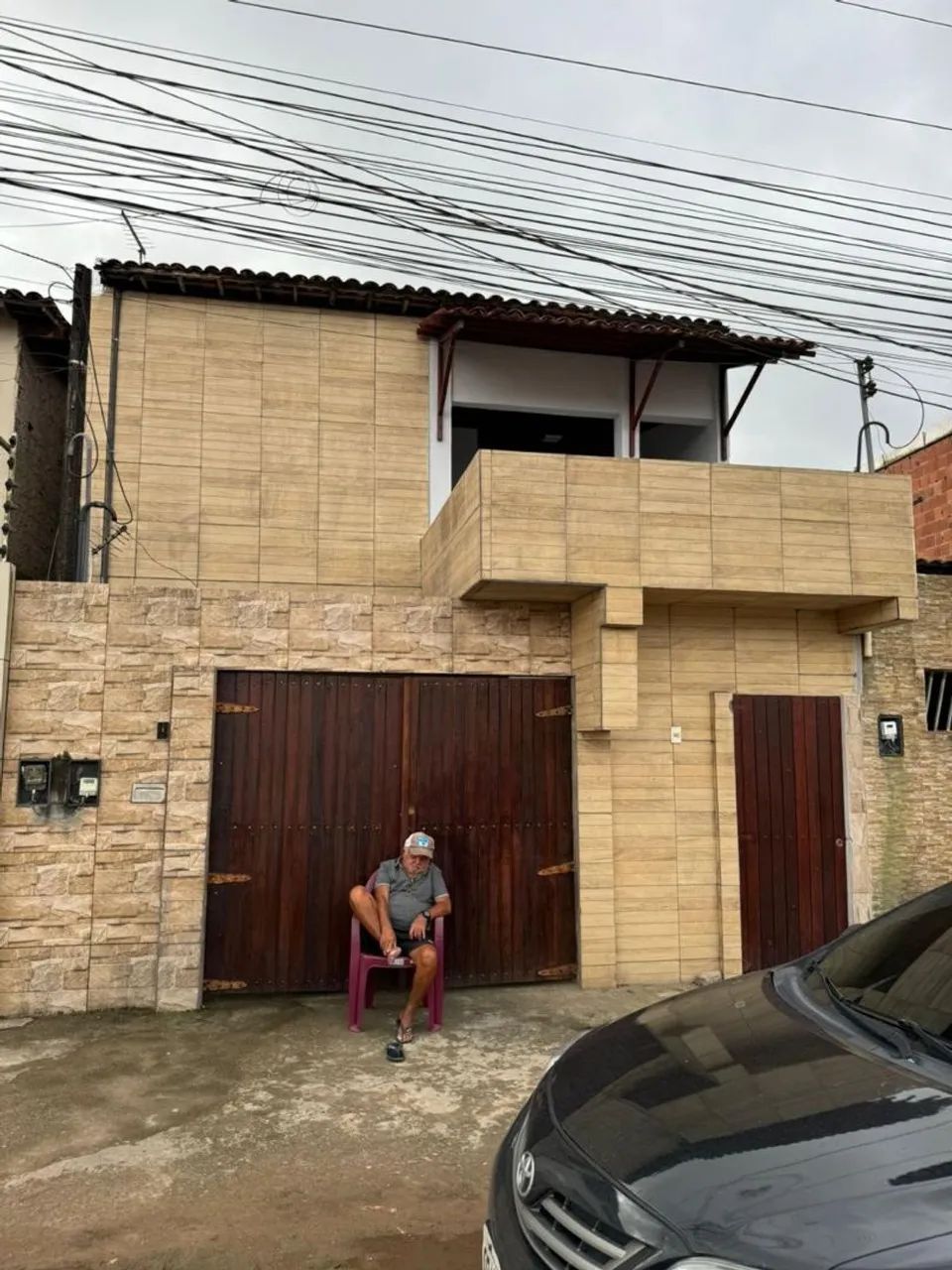 Vendo casa primeiro andar
