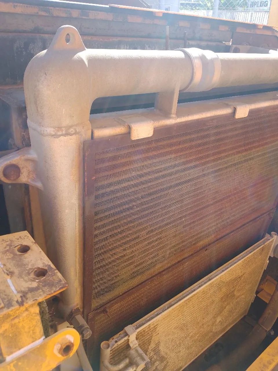 Radiadores usados originais Volvo EC 210 - Foto 2