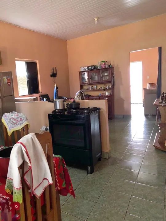 Vende-se esta casa no bairro do Aeroporto Velho - Foto 4