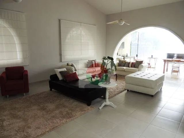 Ampla, Aconchegante e Perfeita para Sua Família  6 Suítes e 9 Vagas - Foto 4