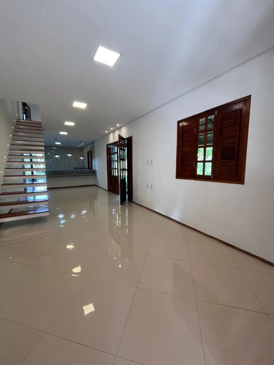 CASA AMPLA Á VENDA EM GUARAMIRANGA - Foto 5