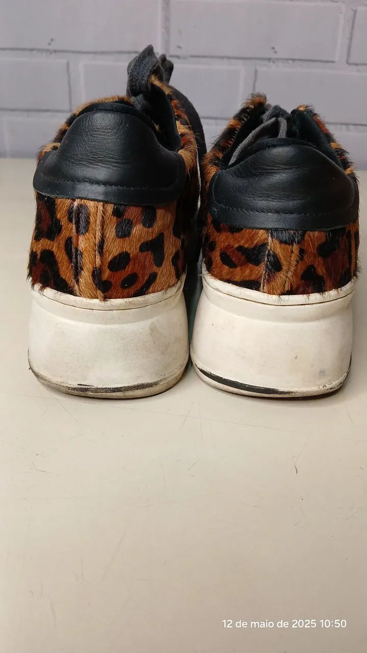 Tênis Animal Print Tam: 35 Marca: Arezzo - Foto 4