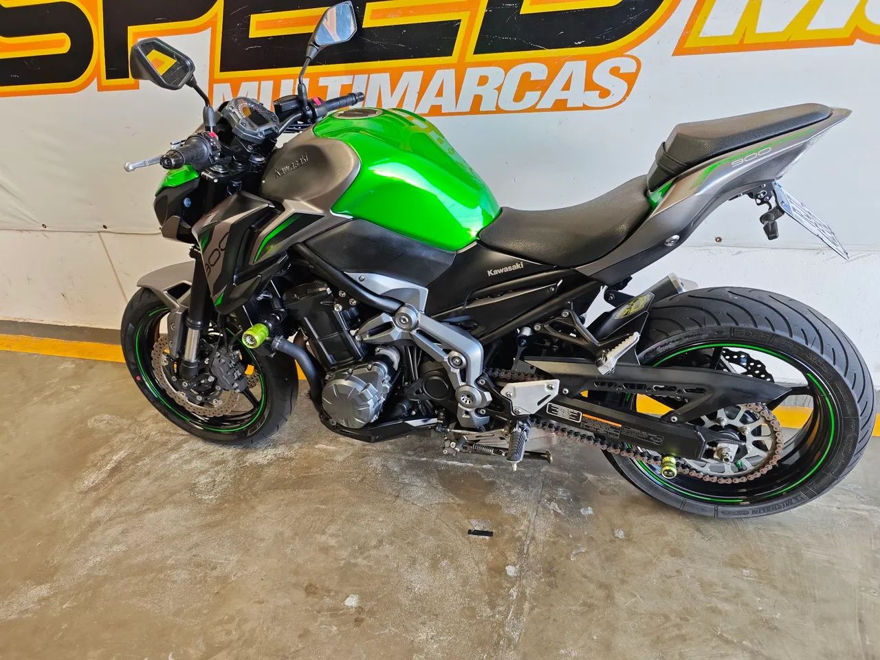 Kawasaki Z 900 - Foto 5