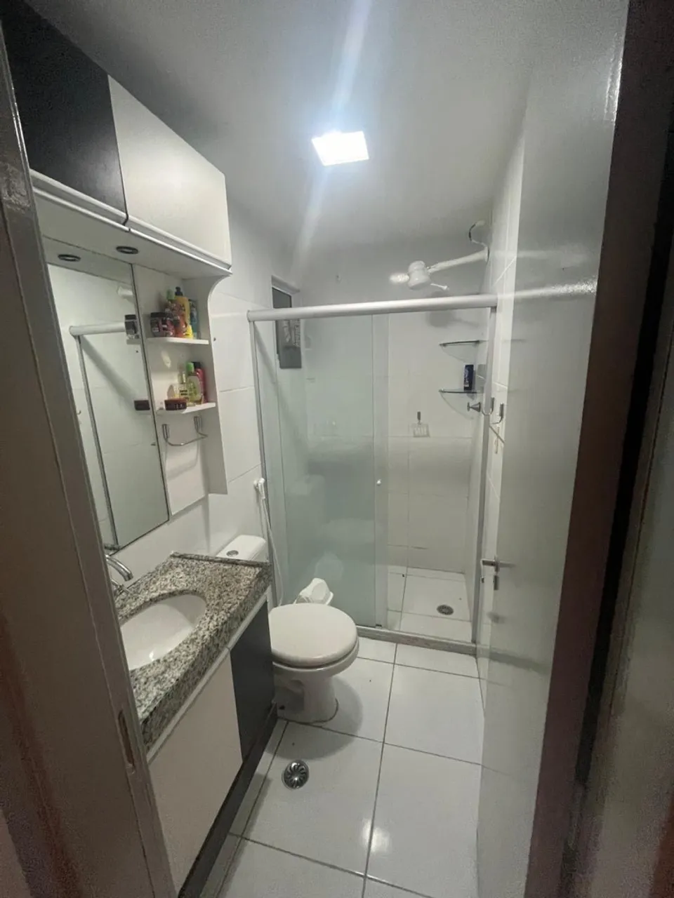 Alugo apartamento