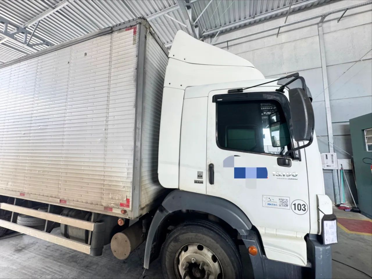 VW 13.190 4x2 2015 BAÚ TOCO - Foto 2