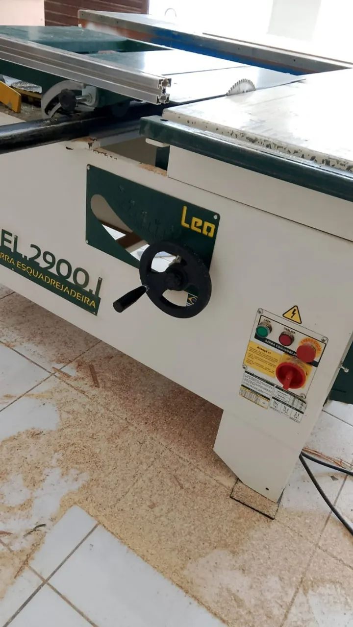 Faça sua proposta - 11Esquadrejadeira LEO SEL2900i mais Coletor pó 1CV, vendo/troco - Foto 2