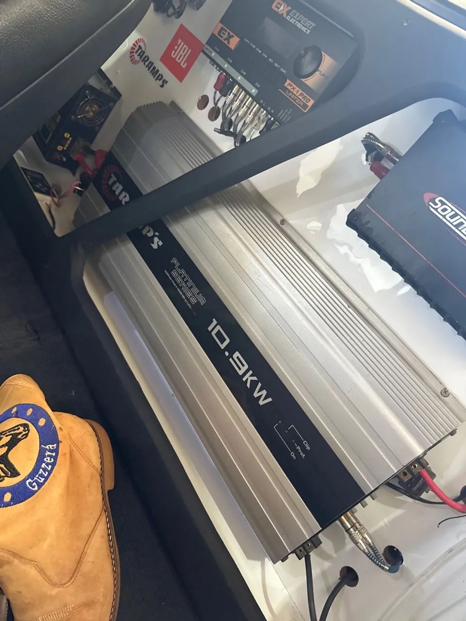 Taramps Platinum Series 10.9KW アンプ