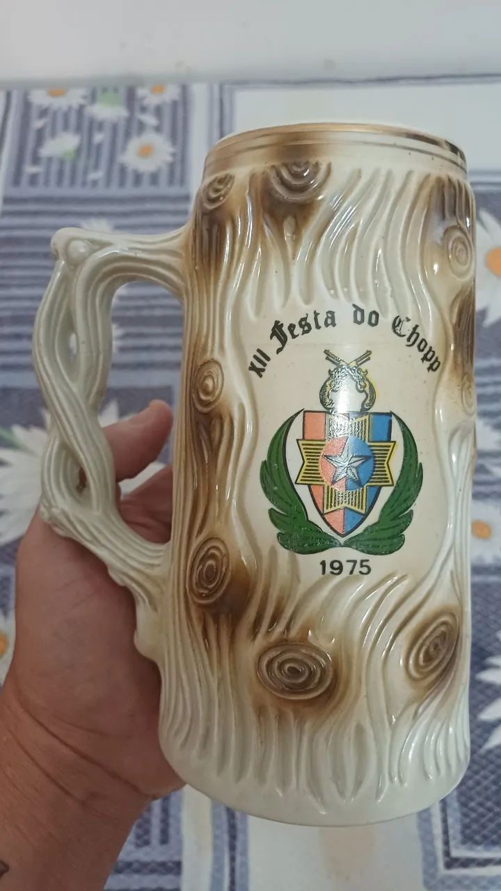 Caneca de choop de cerâmica 