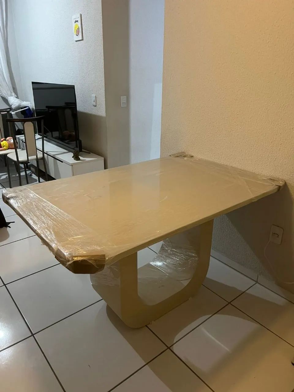 Mesa de Jantar Luxo - Retangular com Vidro Base U  - Foto 4