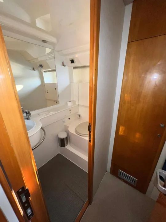 Lancha Ferretti 38 pés - Foto 6