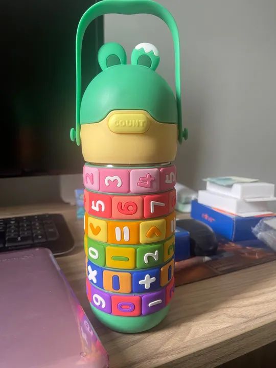 Garrafa de agua infantil