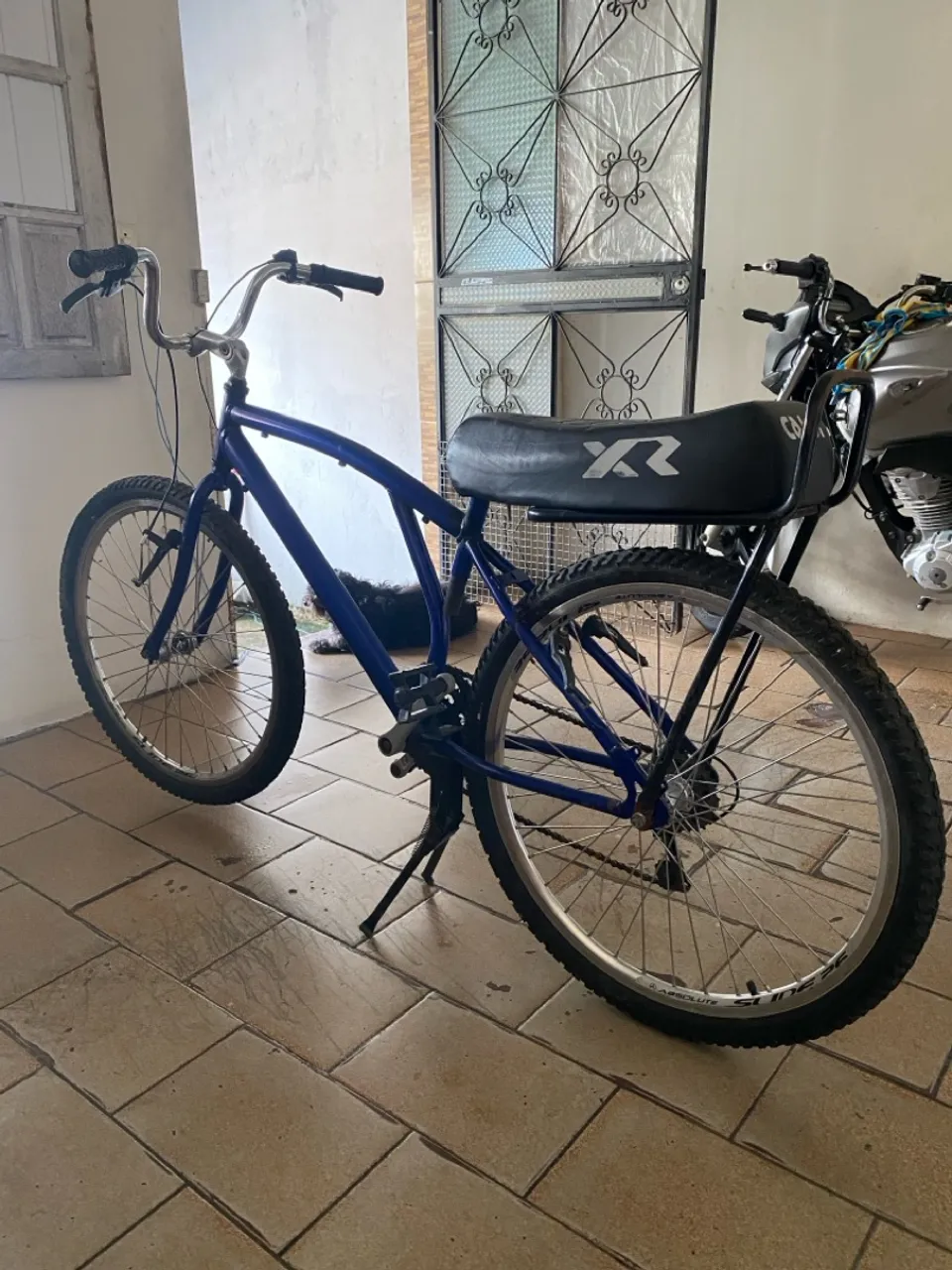 Bicicleta customizada azul