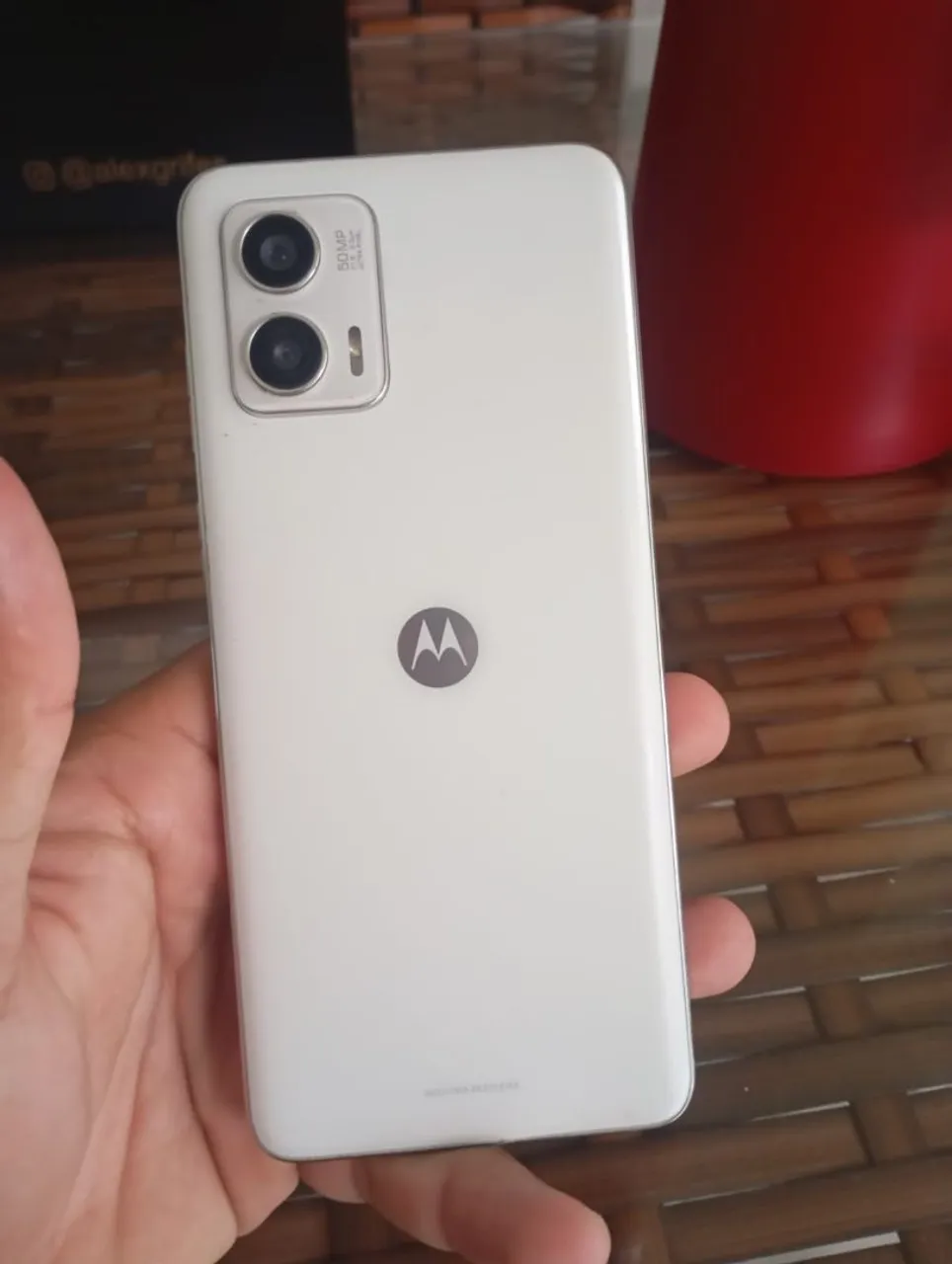 Vende se moto g 73 sem nenhuma avaria ,nada trocado, super conservado..interessados ?