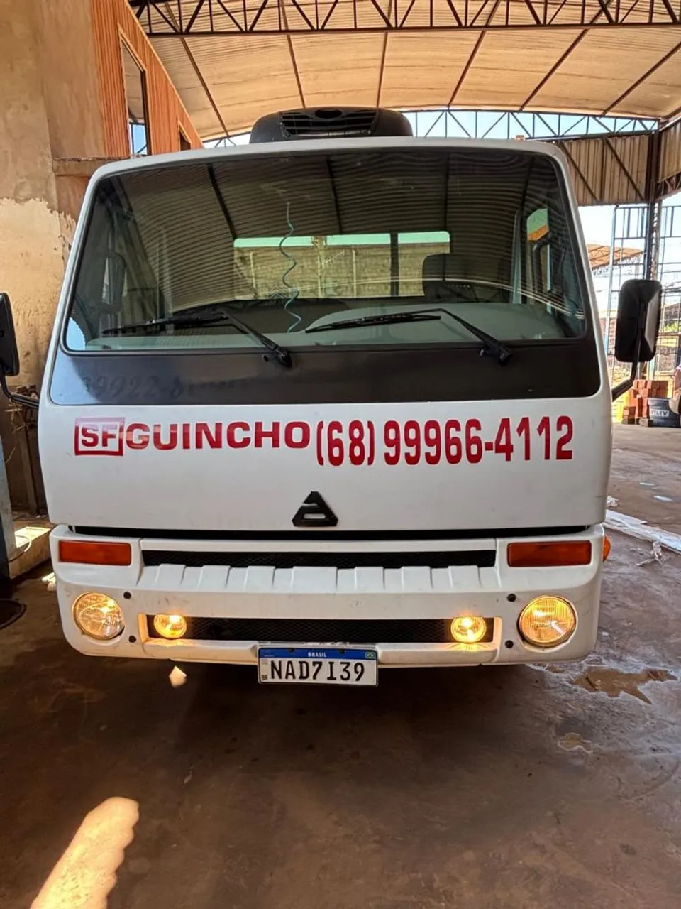 Vende-se Caminhão Agrale 8500 guincho plataforma