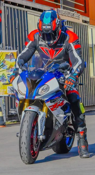 BMW S1000RR 2019 - Foto 8