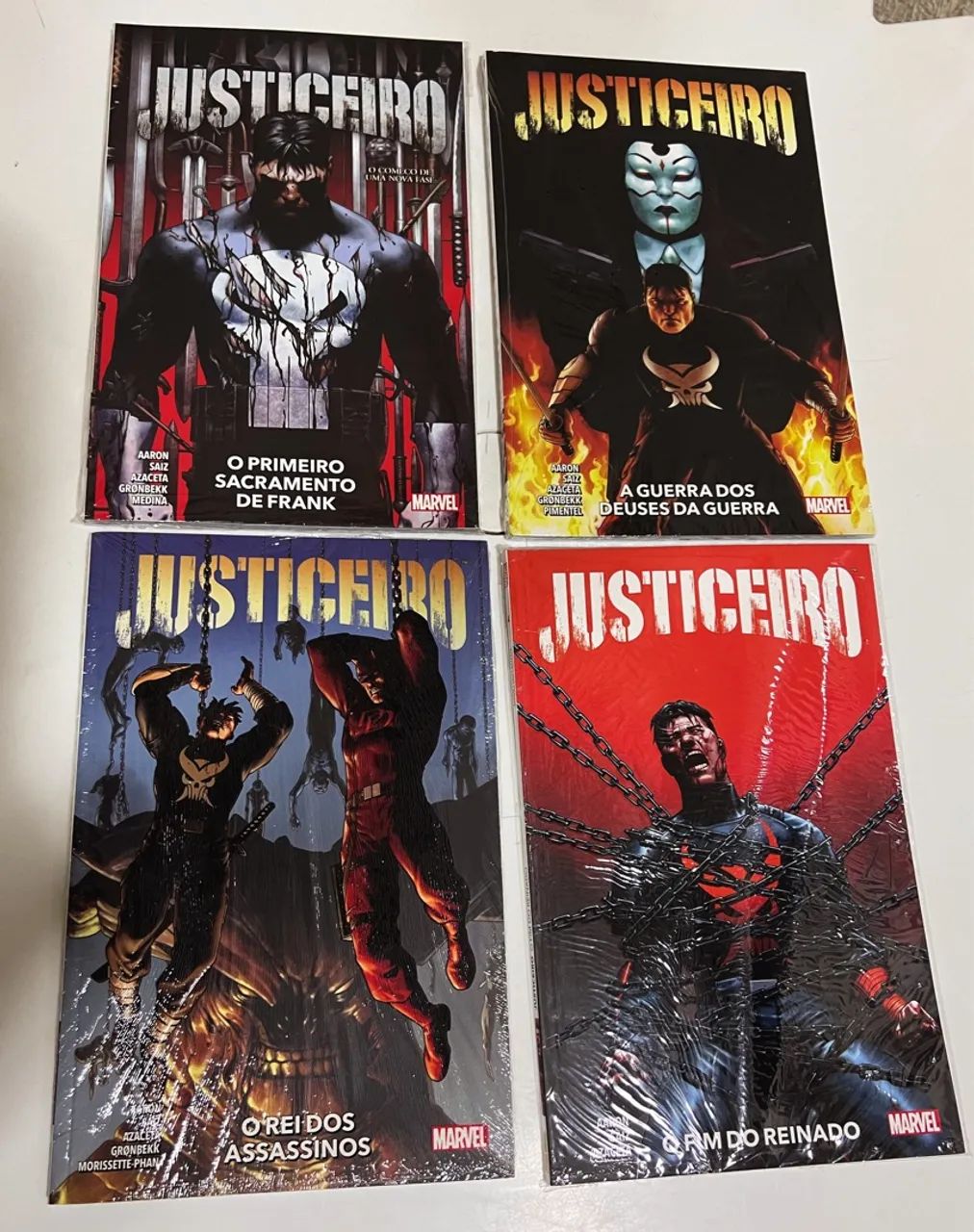 Justiceiro 4 volumes completo editora panini