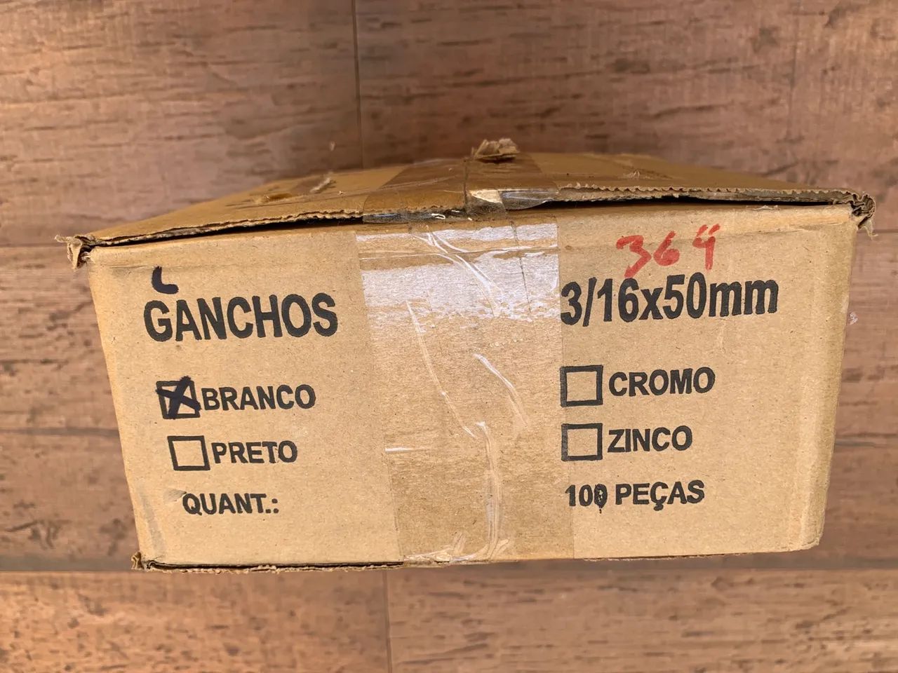 Ganchos Brancos 5cm - Foto 2