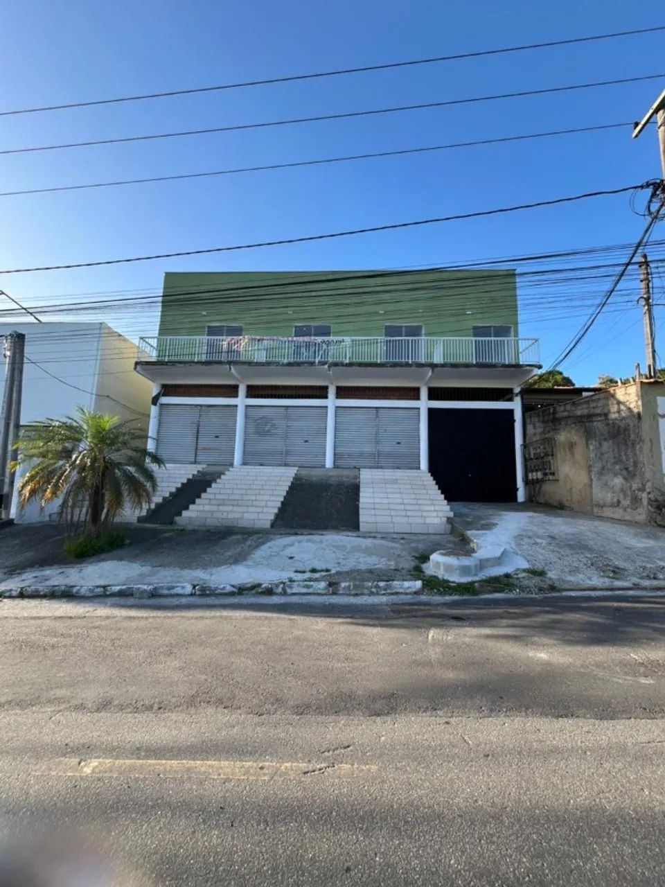 Lojas com 78m² em Maricá