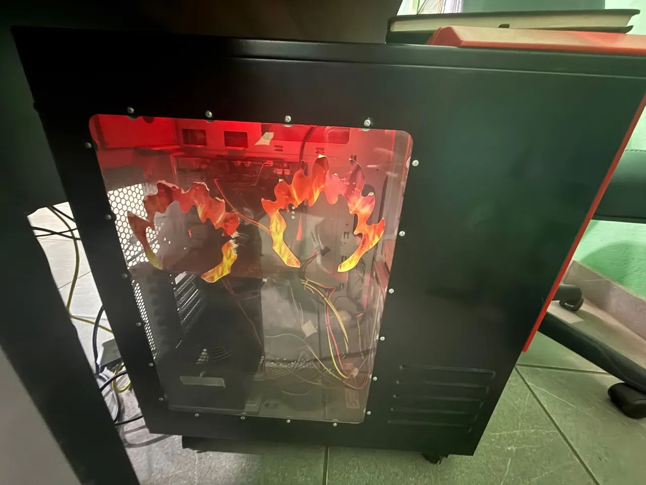 PC GAMER COM 2 MONITORES LG + DESEMPENHO TOP - PRONTO PARA AÇÃO!64308137775361122