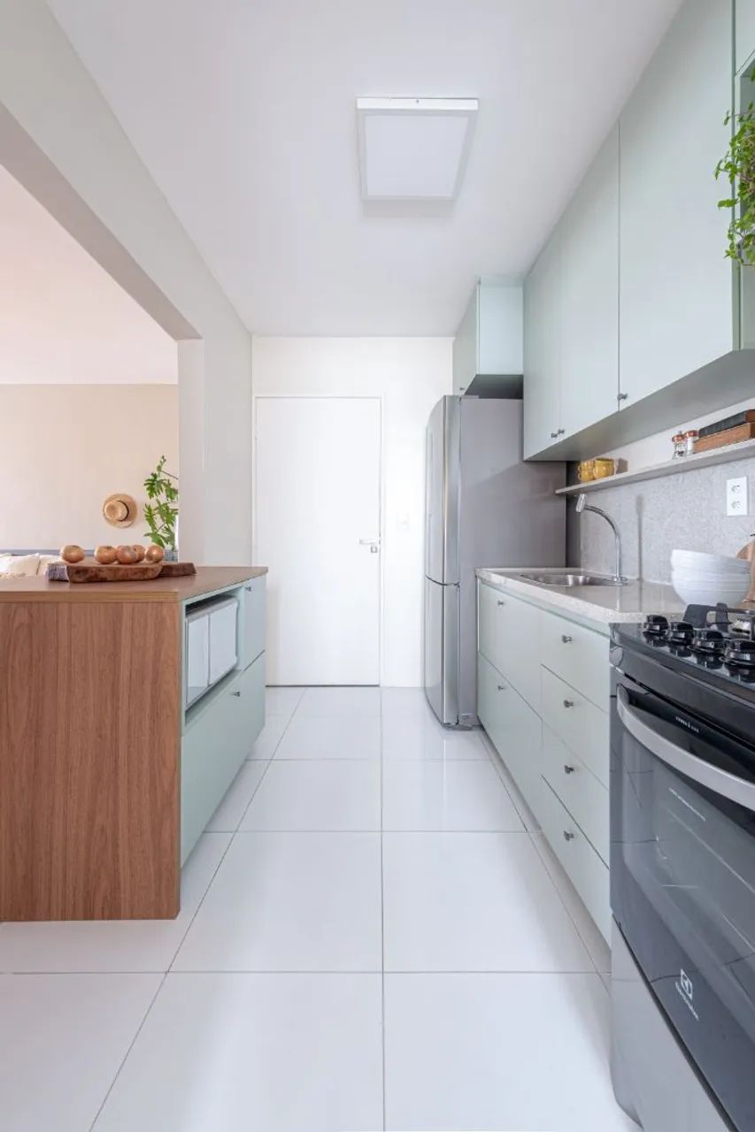 Vendo Apto. 3 Quartos, 1 Suite, com 107m², Todo Reformado Andar Alto, Poço. - Foto 5