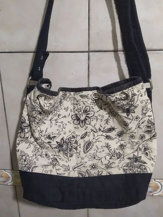 Bolsa de ombro floral - Foto 3