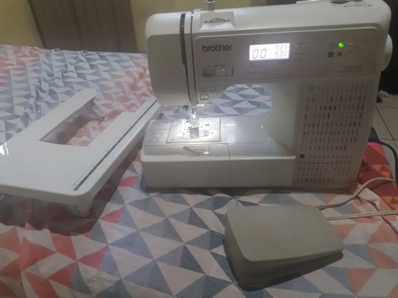 Máquina de costura Brother 90100 - Foto 4