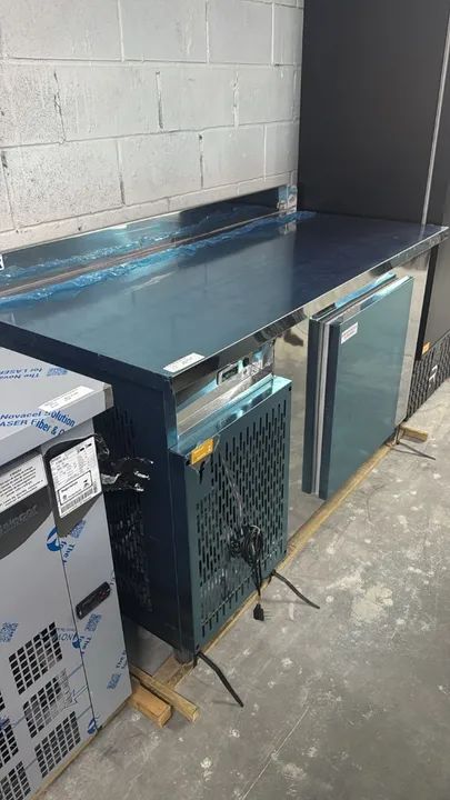 Balcão refrigerado total inox 1.50m Frilux