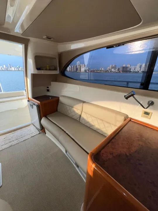 Lancha Ferretti 38 pés - Foto 3