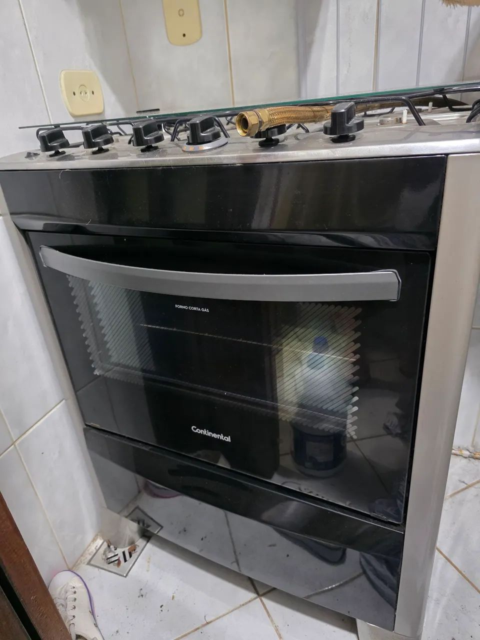 Fogão novinho continental 