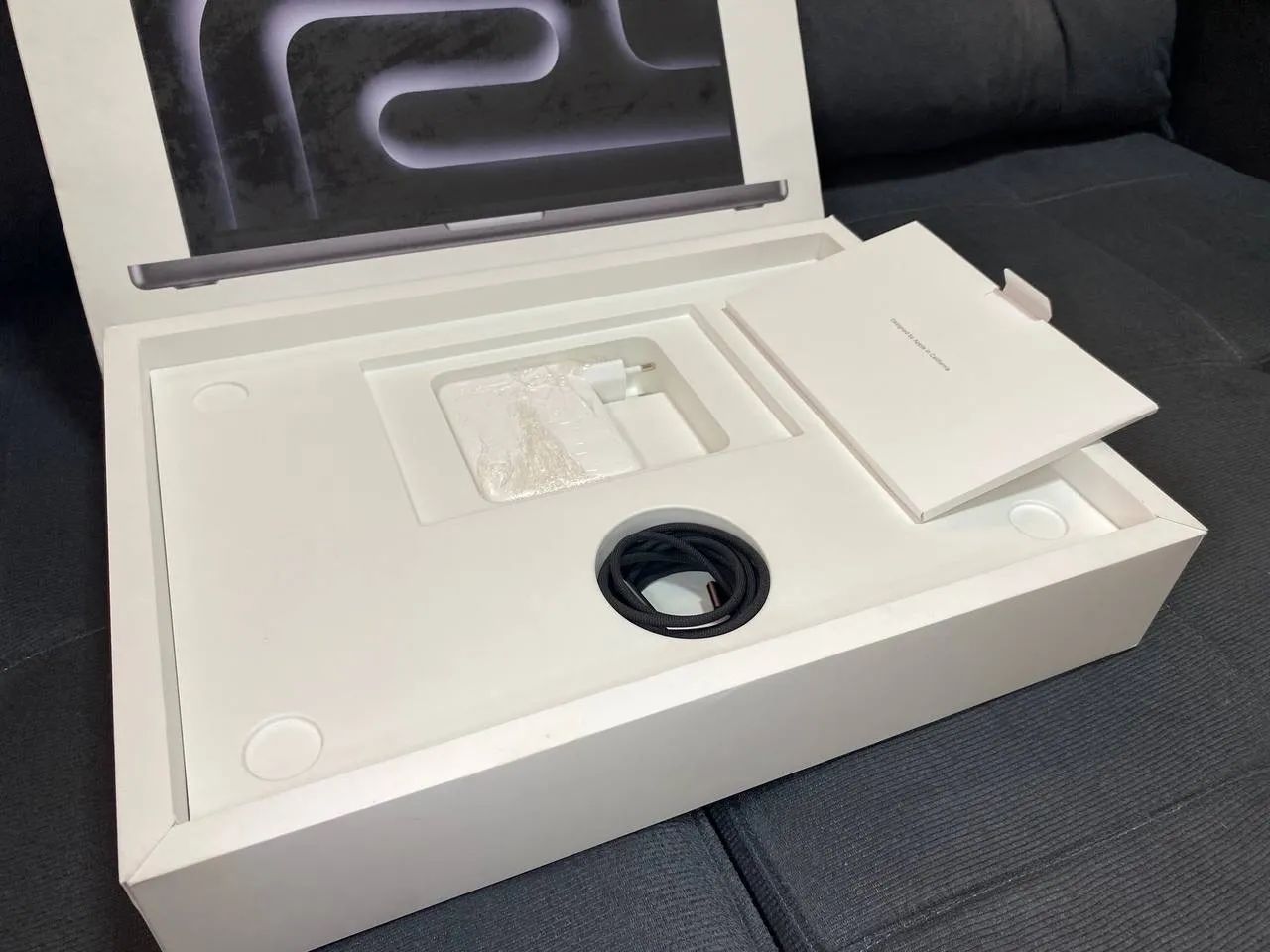 MacBook Pro M3 Pro 2023 36GB/ 512SSD - Foto 4