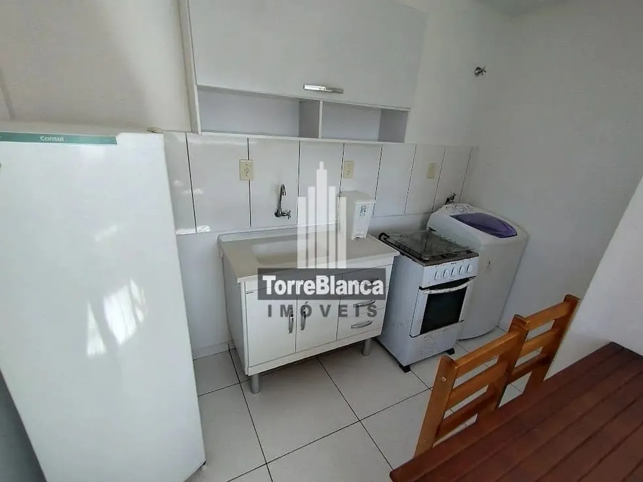 Flat para locação em Uvaranas próximo a UEPG com área de lazer - 25 m² - Ponta Grossa, PR