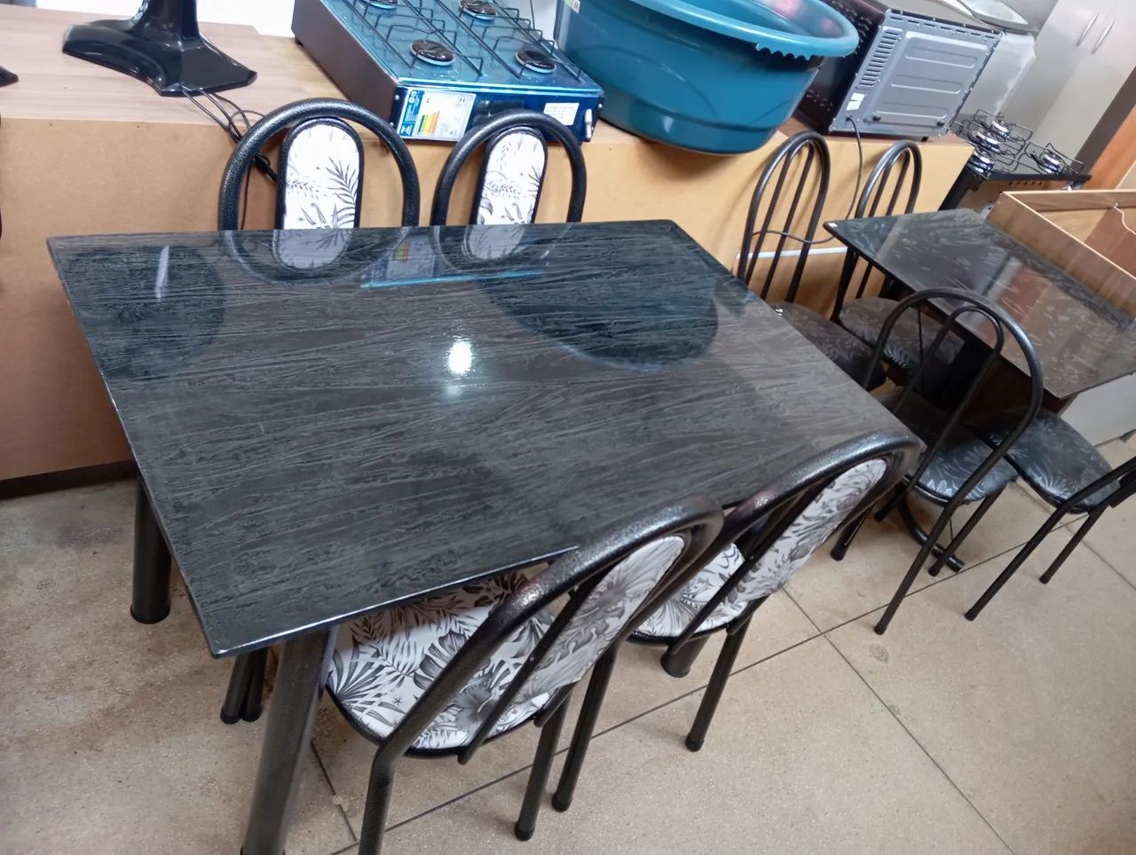 Mesa de Jantar Preta com 4 Cadeiras