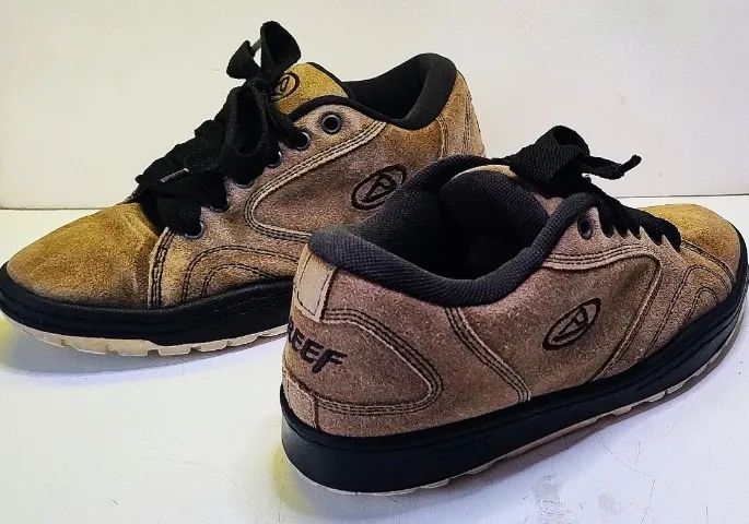 Bombaytesthouse Corta Vento Da Qix Anos 2000 Tenis Da Reef Antigo