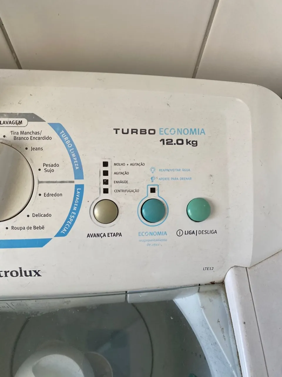 Máquina de Lavar Electrolux Turbo Economia 12kg