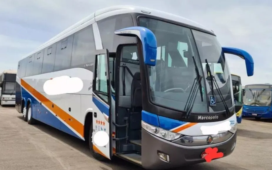 Ônibus Rodoviário G7 MB O500RSD (Truck 6x2) Paradiso 1200 - Ano 2015