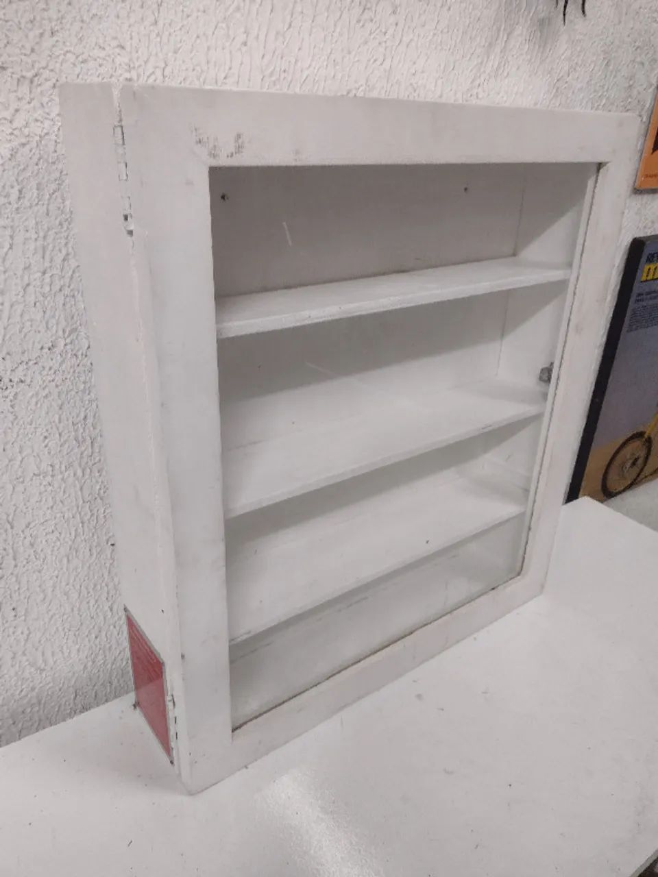 armario de farmacia antigo - Foto 2