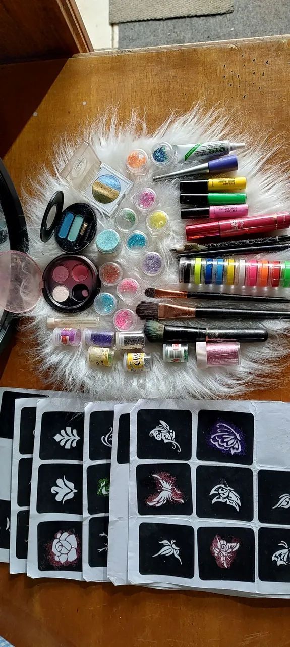 Kit de Maquiagem pintura em festinha - Foto 2