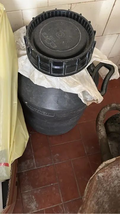 Tanque de água 20 litros