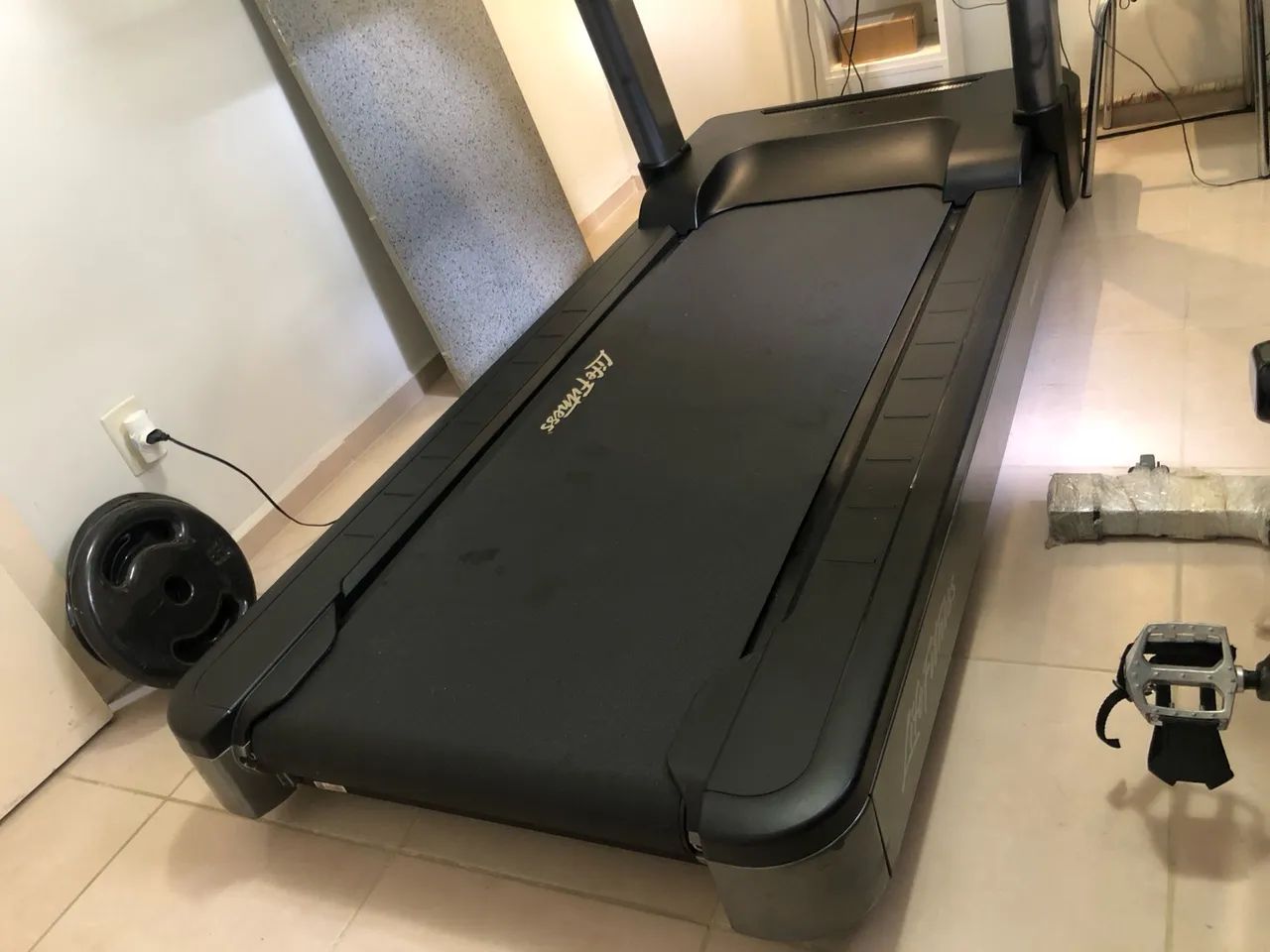 Esteira Elétrica Life Fitness Integrity profissional - Foto 4