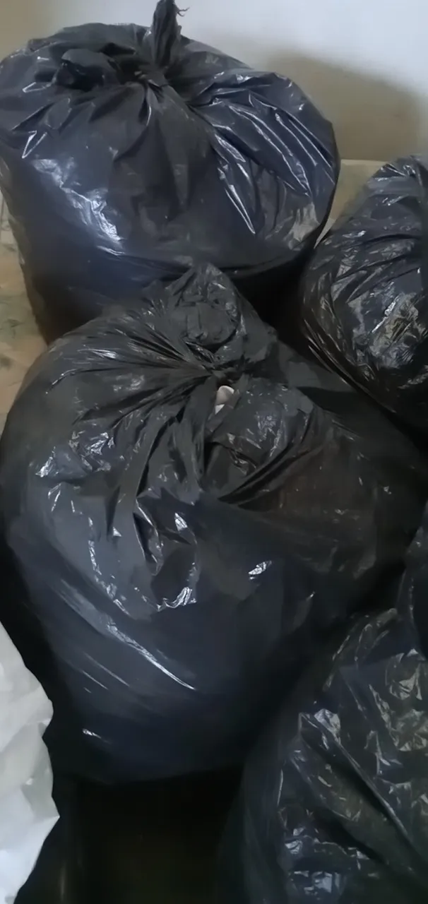 Roupas para bazar