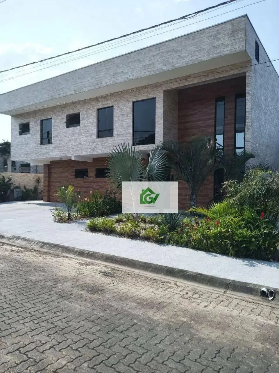 Casa com 4 dormitórios à venda, 360 m² por R$ 2.000.000,00 - Centro - Ubatuba/SP