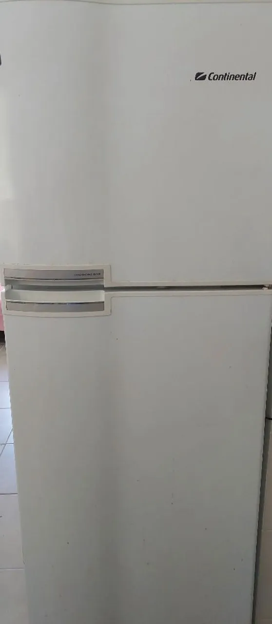 Geladeira Continental