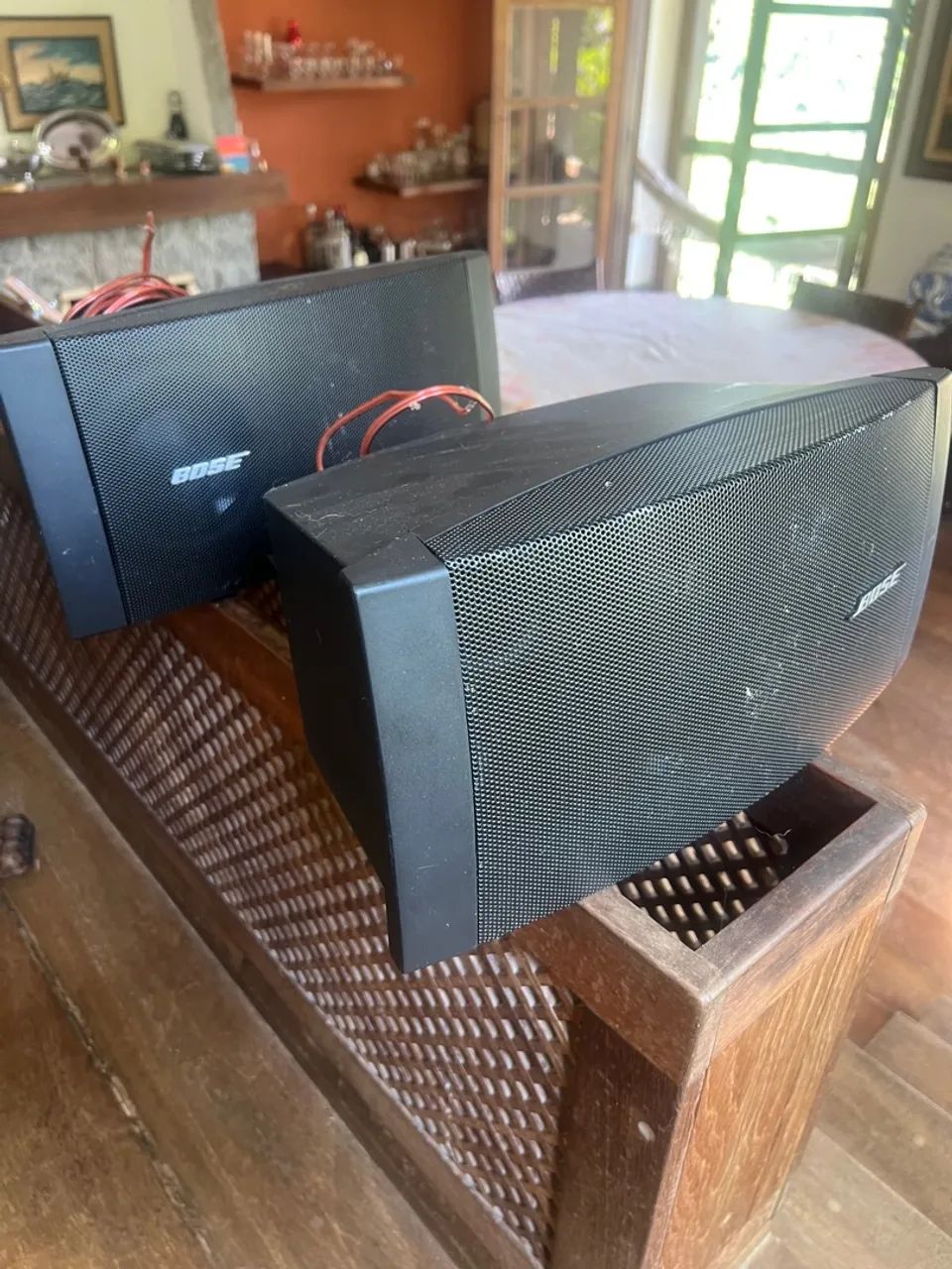 Par de caixas de som Bose Ds 100se - passivas.64562456550146122