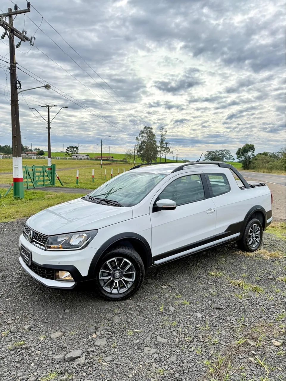 Volkswagen Saveiro Cross CD 2017 (48mil km)