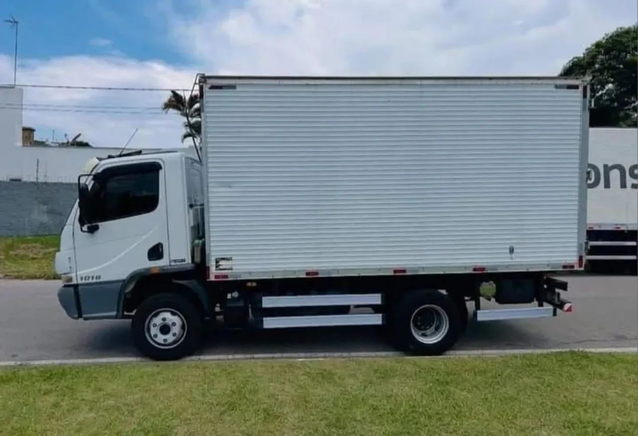 Accelo 1016 Baú Seco Ano 2014 - Foto 4