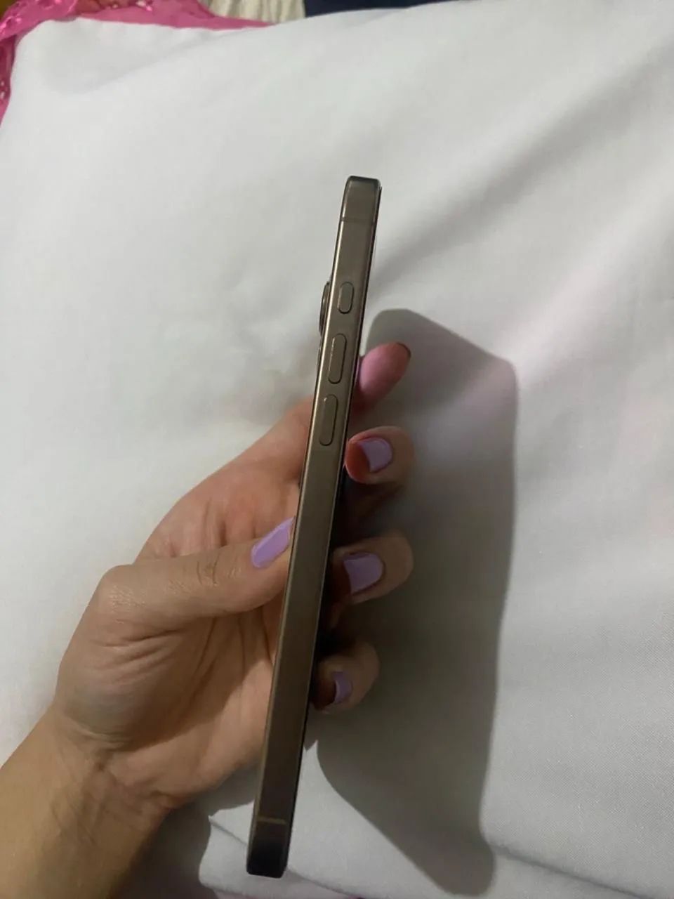 iPhone 16 Pro Max - Foto 3