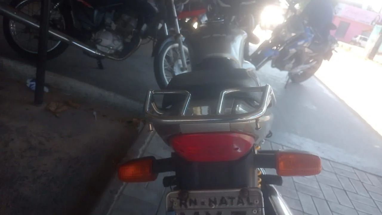 Honda  - Foto 3